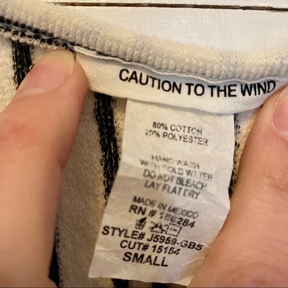 Striped Black and White Tank Top S - Picture 4 of 4